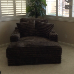 Brown fuzzy lounge chase