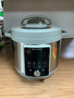Instant Pot - 6QT Duo Plus Multi-Use Pressure Cooker with Whisper-Quiet Steam Release - Gray #973