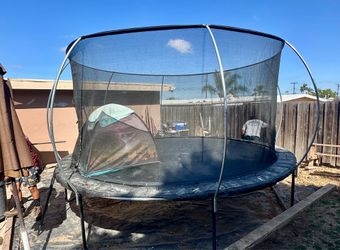 14ft trampoline.