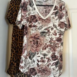 2 XS Lularoe Shirts
