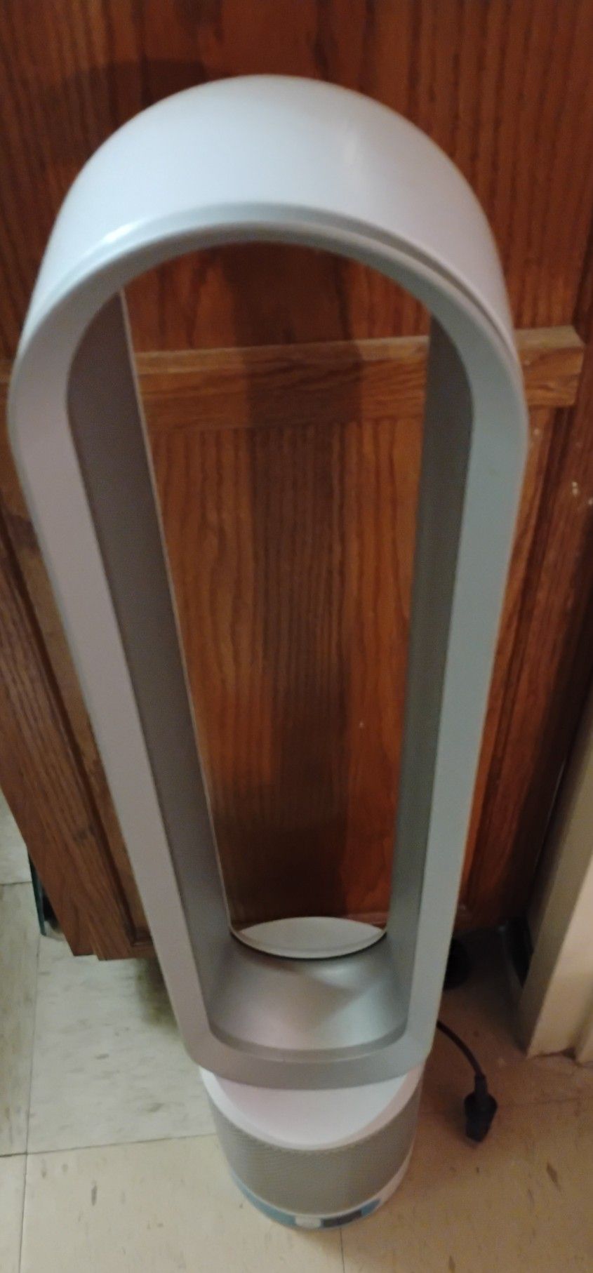 Dyson Air Purifier white And Silver