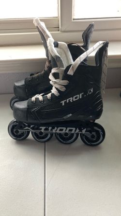 roller skates Torn X