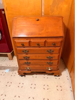 cabinet dresser