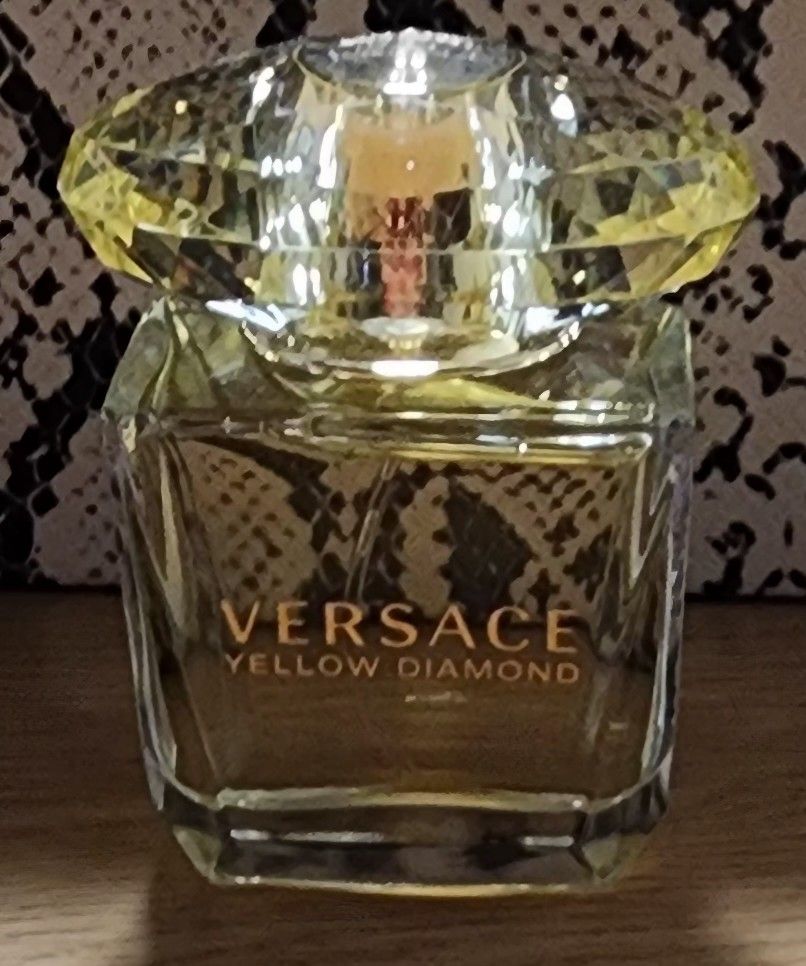 Versace Yellow Diamond 1 Oz. Edt