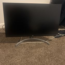 LG 27UP550-W 