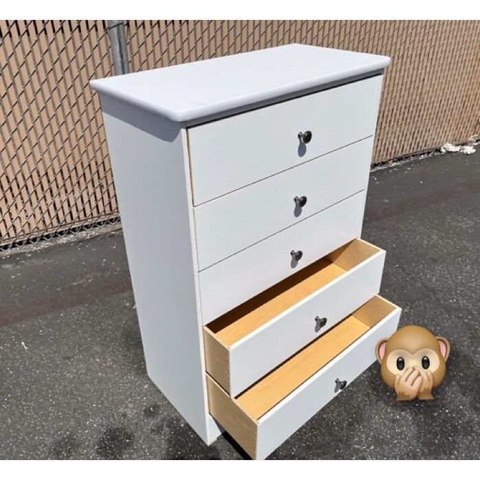 5 Drawer Dresser 