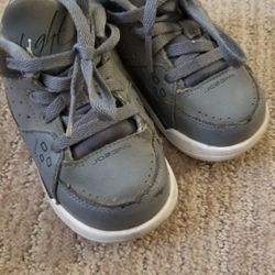Baby Jordans 6c