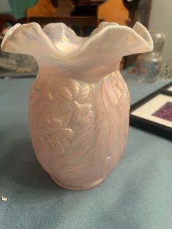 Fenton pink opalescent daffodil glass vase