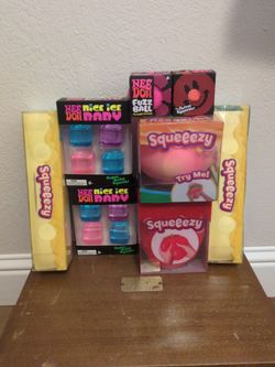 Squeezy and needohs  see description