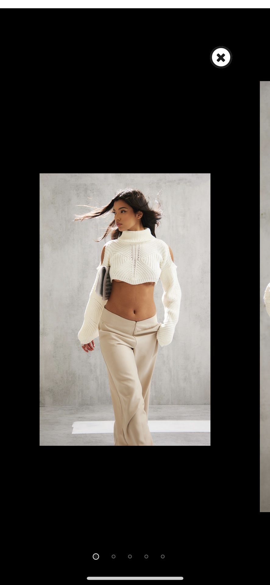 New Collection Cropped Top