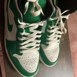 Air Jordan 1 Mid (SIZE 10 In Men)