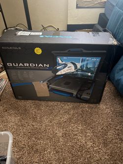 GAEMS Guardian Pro XP 24” Portable Gaming Station – Excellent Condition