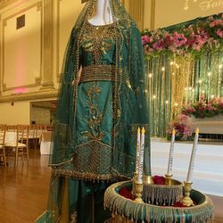 Green Henna Dress for Sale in Detroit, MI - OfferUp