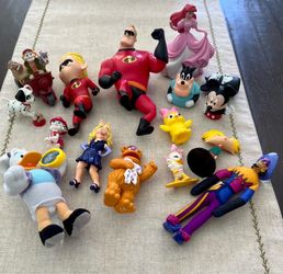Toy figurine bundle for $15