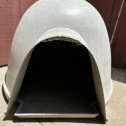 Dog house