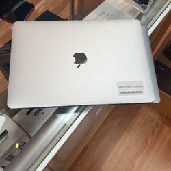 2020 13”MacBook Air I7 256SSD 