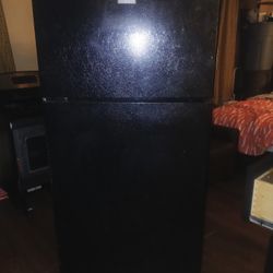 Hotpoint Refrigerator Black