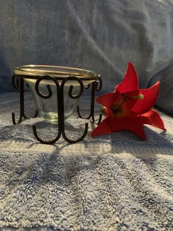 Flared Edge Glass Bowl With Metal Stand
