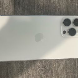 📱 iPhone 13 Pro Max 256GB – White (Unlocked) New 