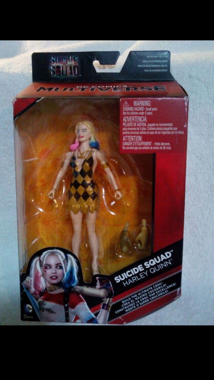New in box Multiverse Harley Quinn action figure