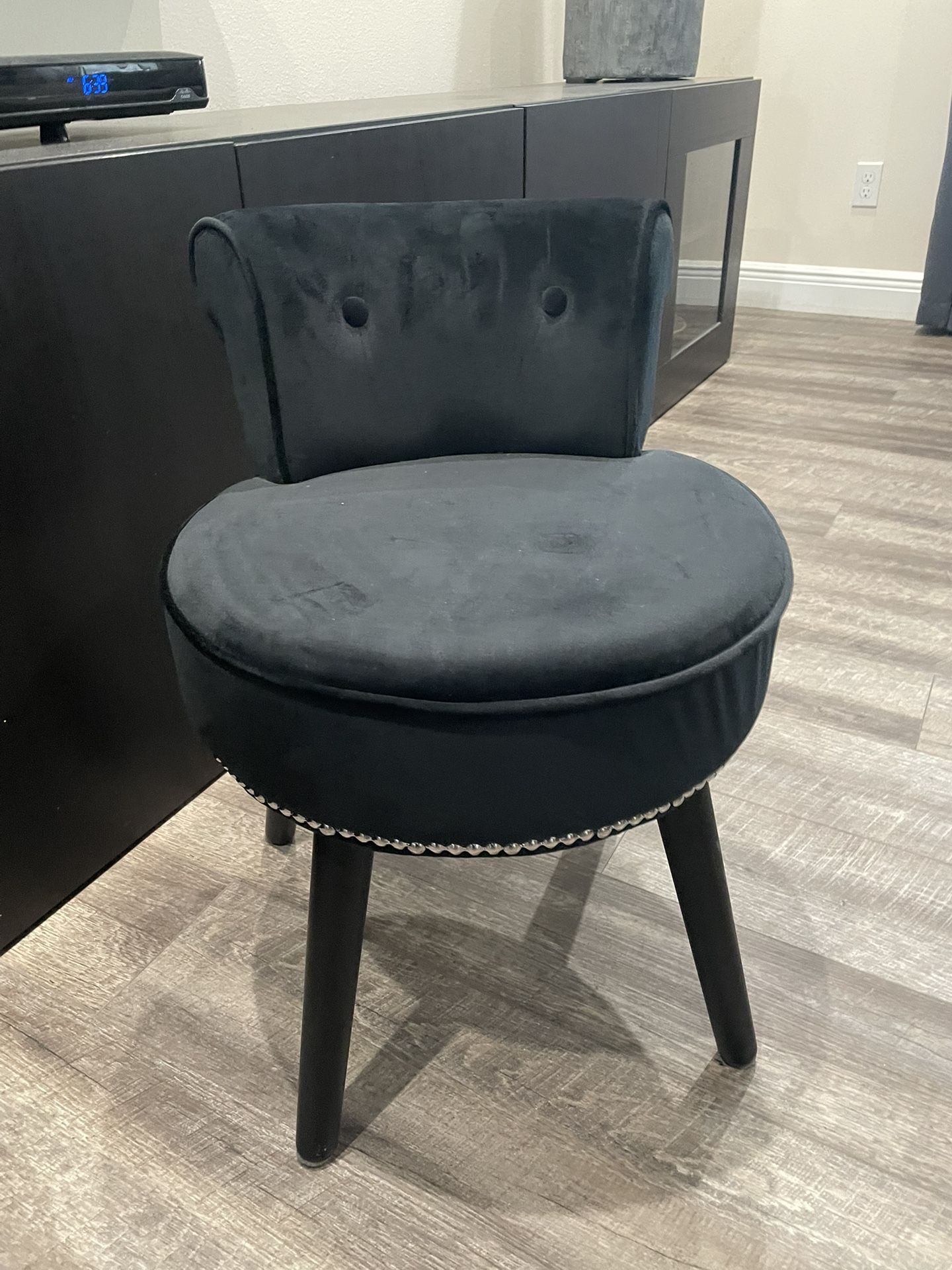 New Black Faux Suede Silver Rivets Vanity Chair Stool 