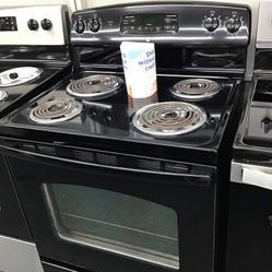 GE Coil Top Range. 1 year Warranty 