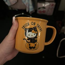 Hello Kitty Halloween Mug