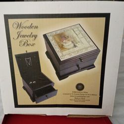 beautiful inbox still wooden jewelry box