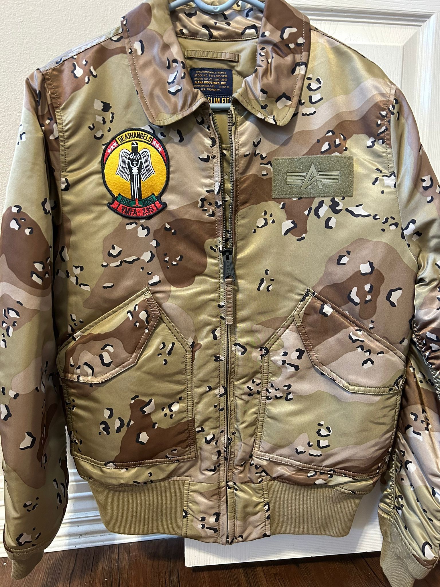 New Alpha Industries Men’s Jacket Size M