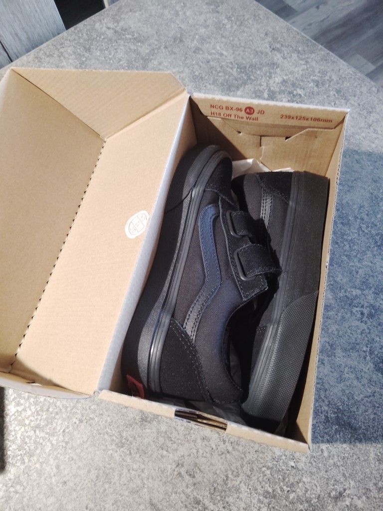 Black Vans Size 13 Brand New