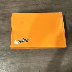 Nike Black And White 