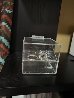 Make Up Sponge Storage
