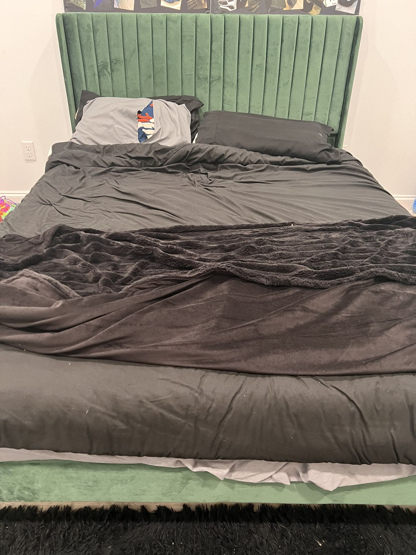 Queen Size Bed Moving Sale Everything Must Go