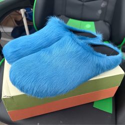 Marni Men’s Fussbet Sabot Mules (Iris Blue)