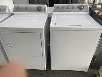 Maytag washer and dryer set