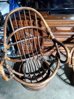 Vtg swivel rocking chair