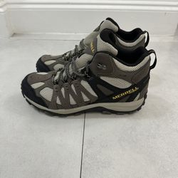 Merrell Boots Size 9