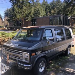 1988 Chevrolet G-Series Van
