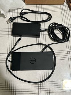 DELL WD22TB4 180W DOCK LIGHTLY USED