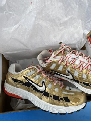 Photo Nike gold women's 7.5 W Sneakers running shoes