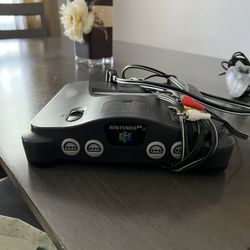 Nintendo 64 w/ Controls