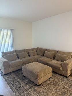 Large Sectional Sofa with Ottoman