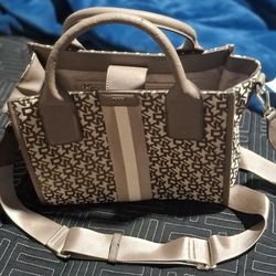 DKNY HANDBAG
