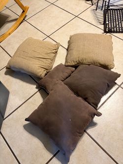 Set of 5 Throw Pillows
