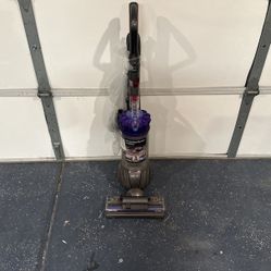 Dyson Animal + Vacuum