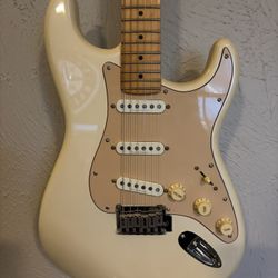 2014 Squier Stratocaster