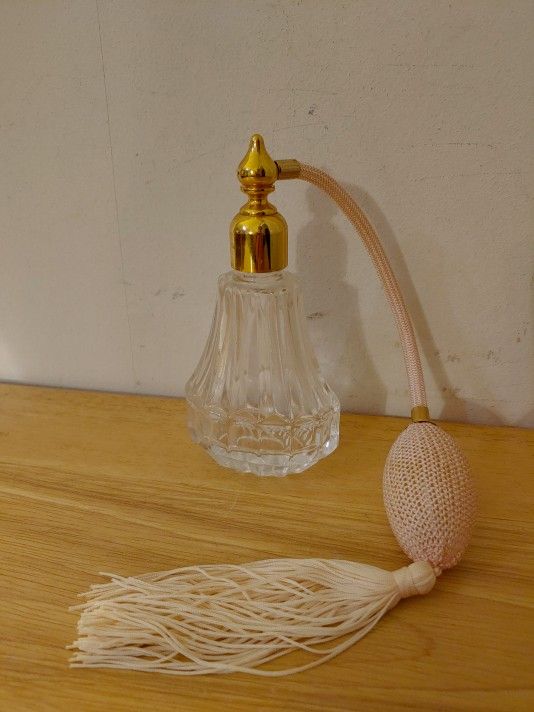 Vintage Perfume Bottle Atomizer Cut Glass Pink Spray