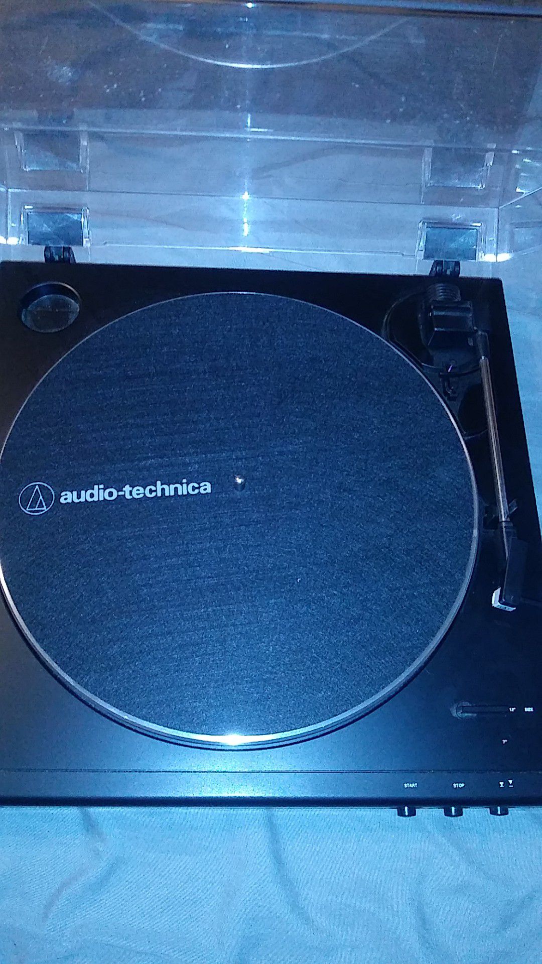 Audoi-technica record player