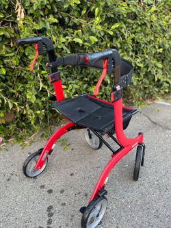 Adult walker