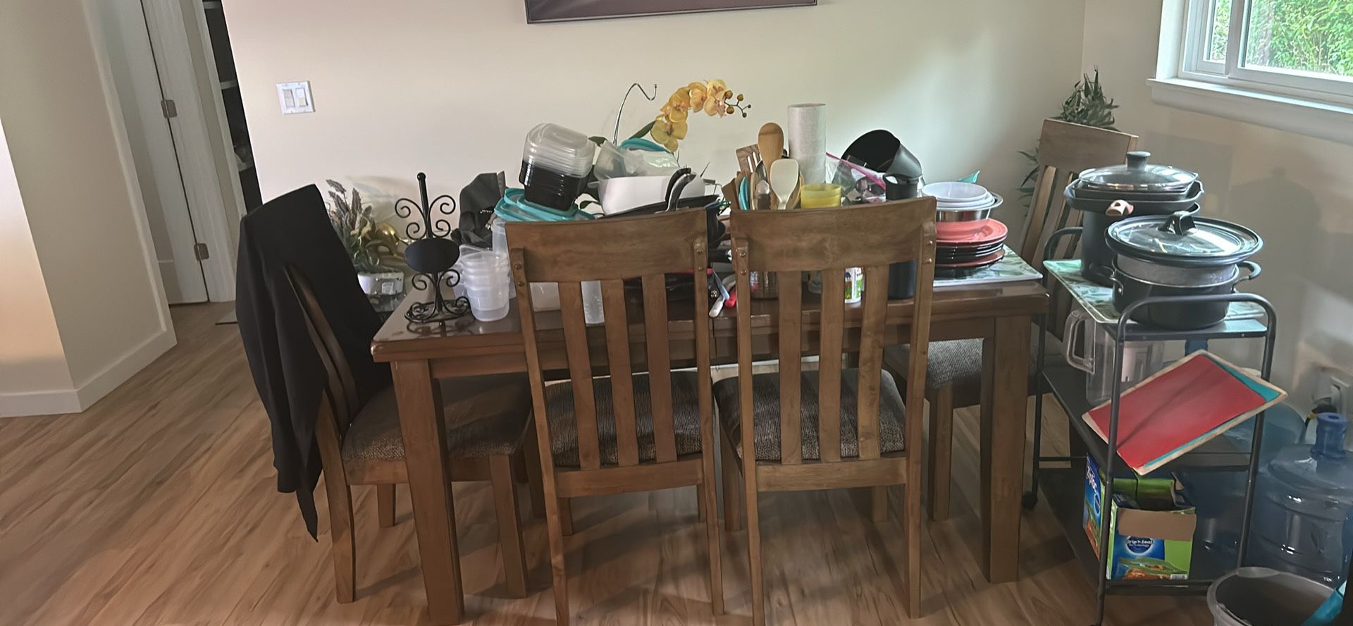 Ashley’s Dining Table 